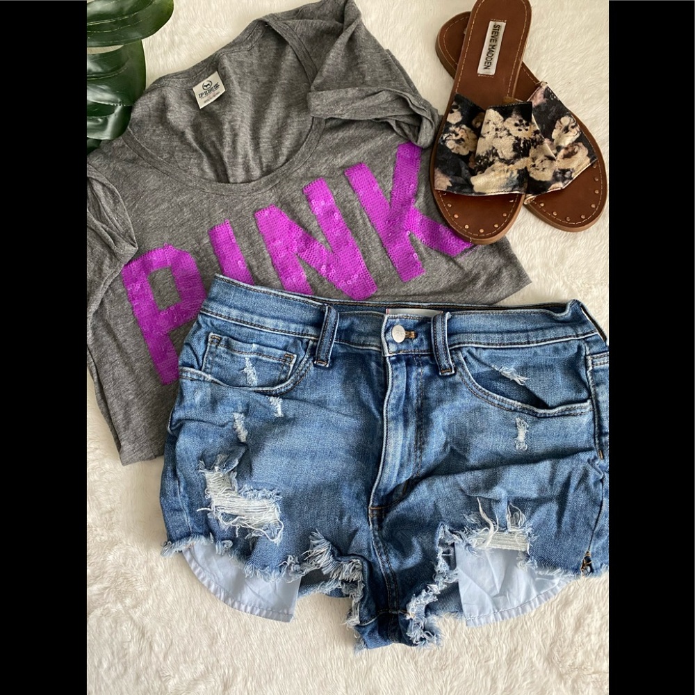 PINK SHORTS